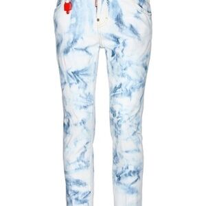 Denis Jeans by DSQUARED2
DENIM PANTS